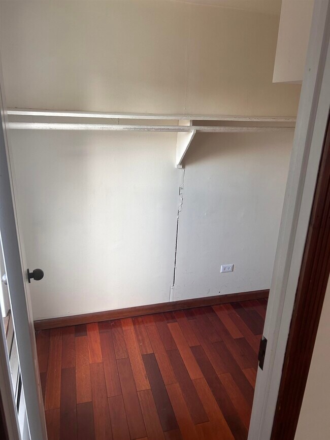 Building Photo - 236 Grove St