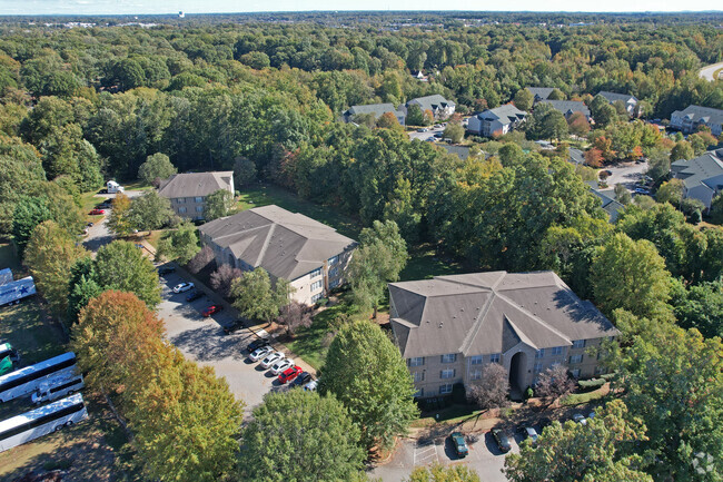 Century Oaks Apartments - Century Oaks on College