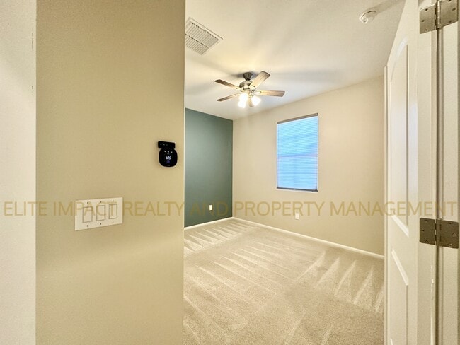 Building Photo - 9814 E Miller Peak Trl