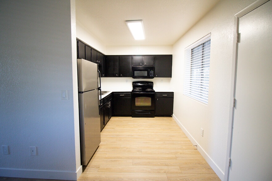 Building Photo - The Manhattan