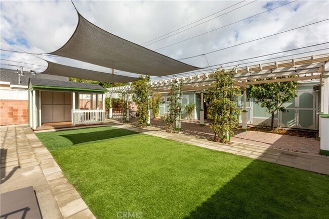 Building Photo - 5634 Oliva Ave