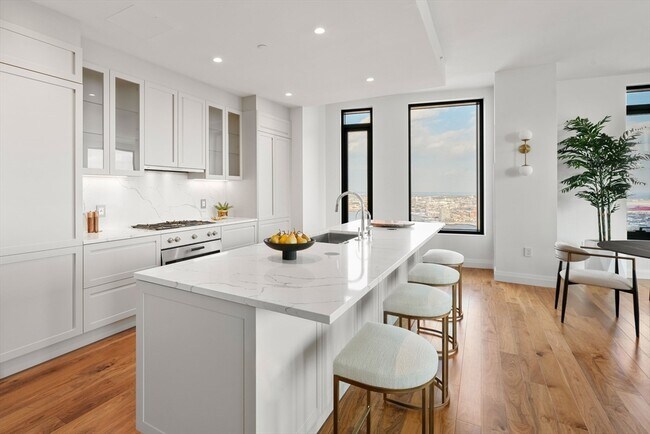 Building Photo - 110 New Sudbury St