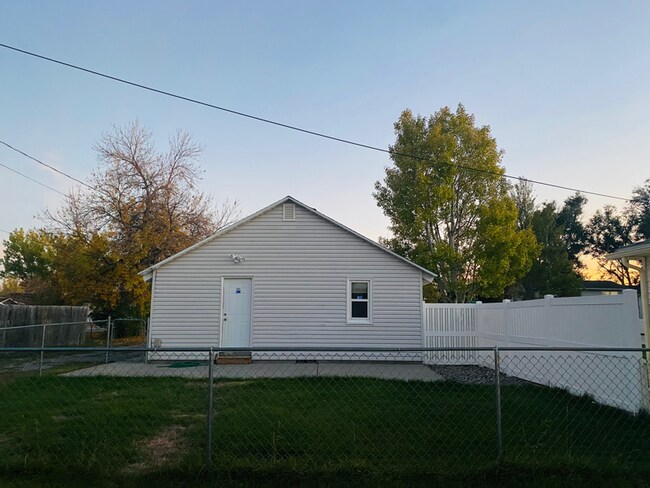 Building Photo - 733 Key City Dr