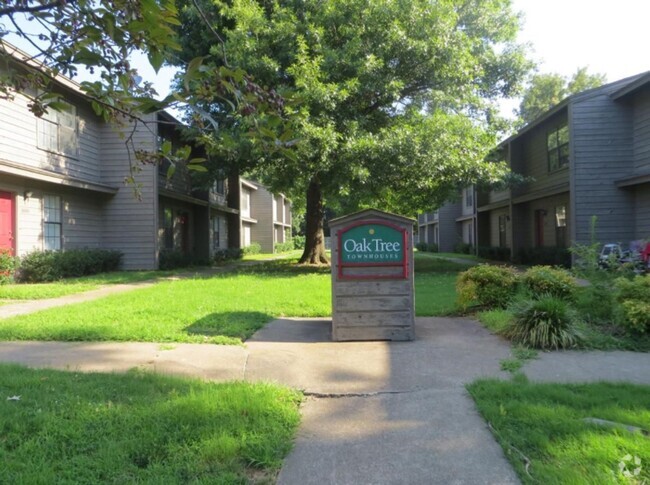 Building Photo - 2628 Kantz Dr