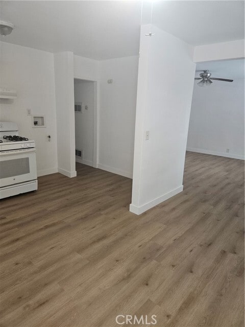 Building Photo - 1814 W Houston Ave