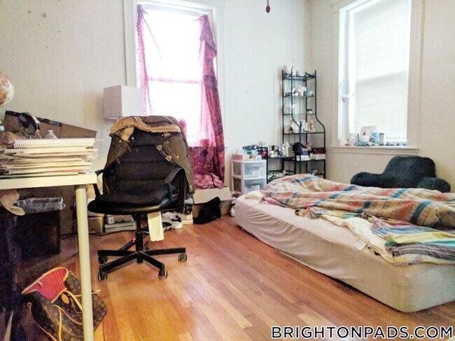 Primary Photo - 9 Egremont Rd