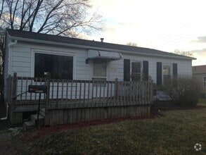 Building Photo - 3BR Pl