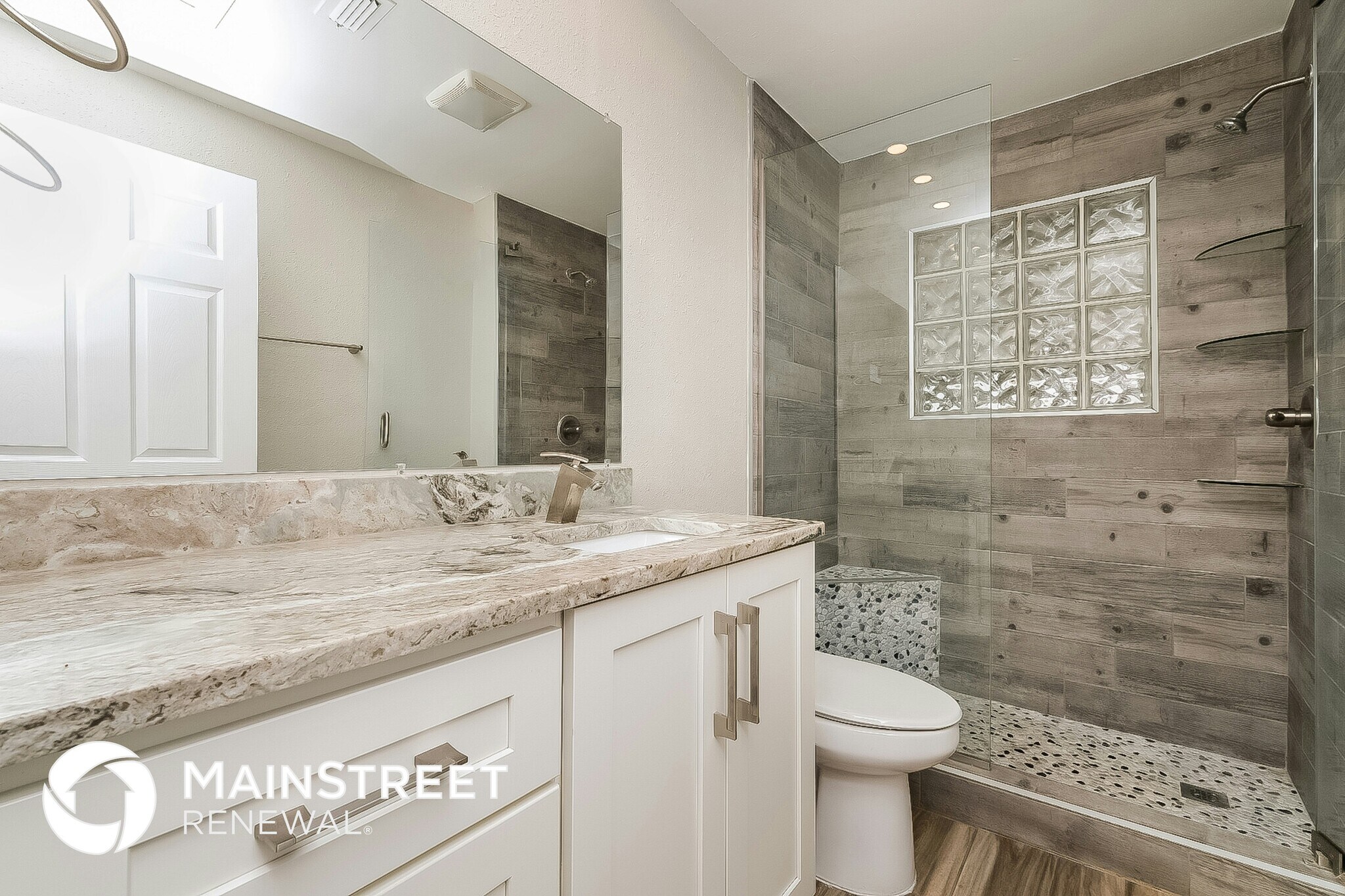 Building Photo - 7213 Organdy Dr N