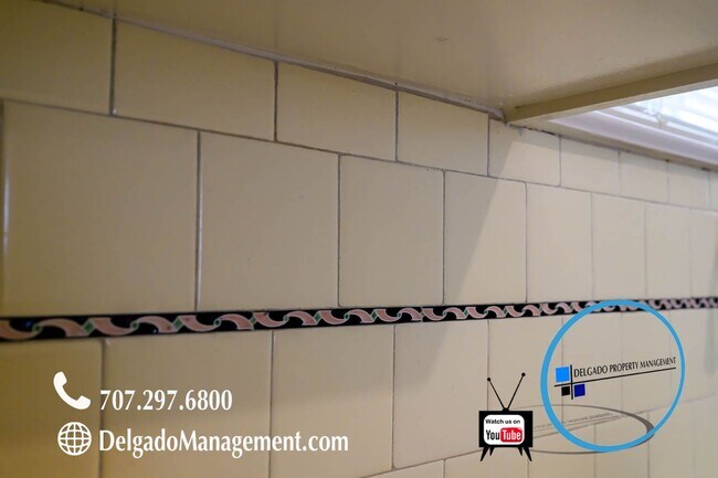 Building Photo - Downtown Benicia home available now!