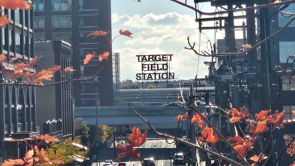 Building Photo - 500 N 2nd St