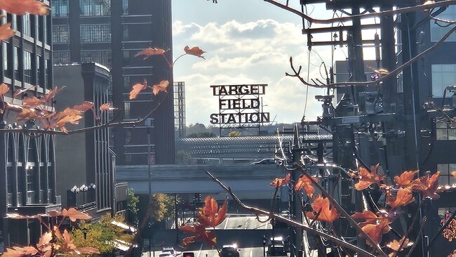 Building Photo - 500 N 2nd St