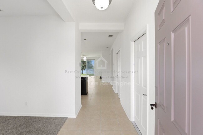 Building Photo - 3912 Wind Dancer Cir