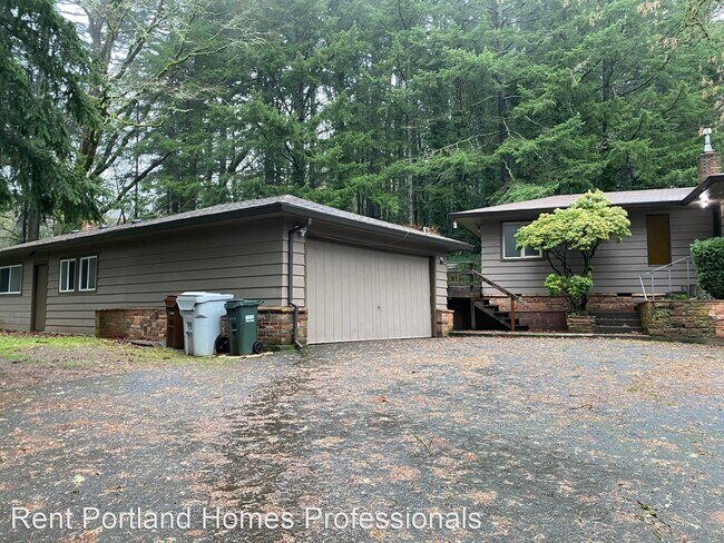 Building Photo - 4 br, 2 bath House - 10275 SE Hillcrest Drive