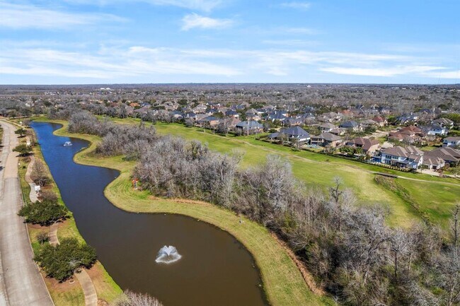 Building Photo - 8503 Stones Throw Ln