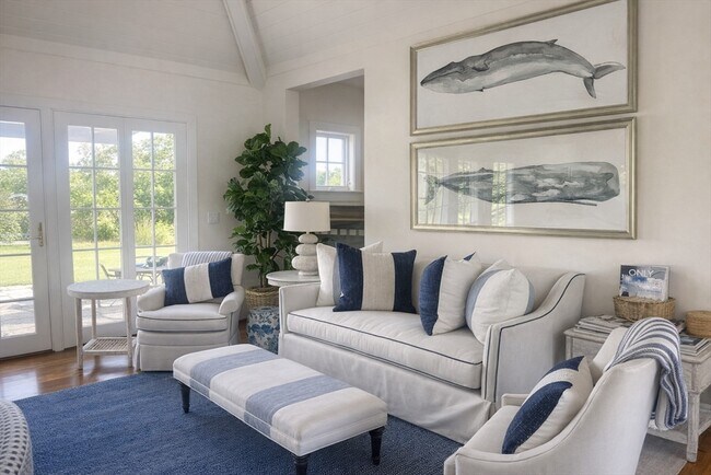 Building Photo - 44 Main St