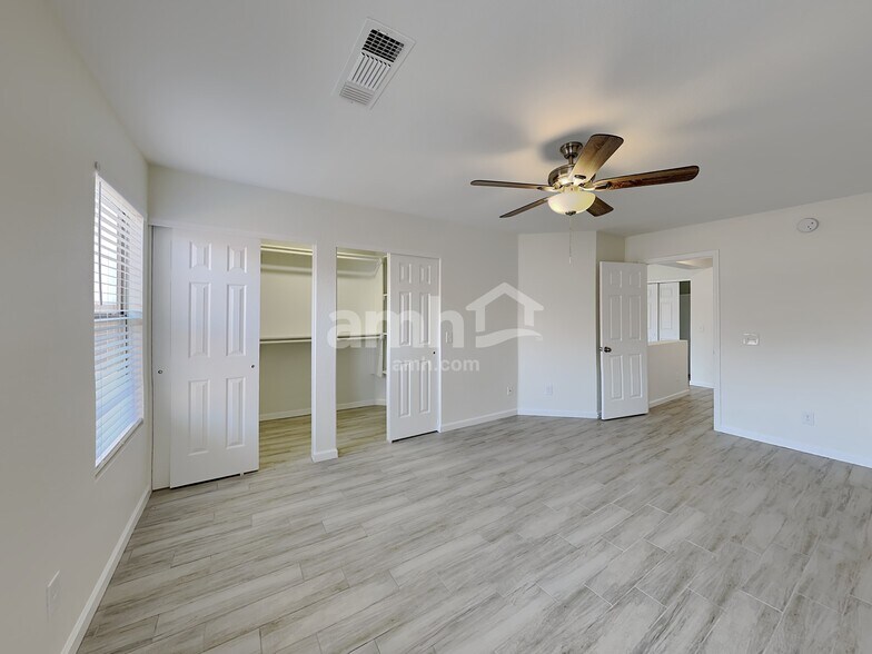 Building Photo - 3894 W Oak Springs Terrace