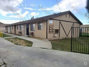 Building Photo - 1BD/ 1BTH APT EAST PALMDALE