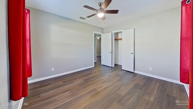 Building Photo - 1728 Lawson Rd