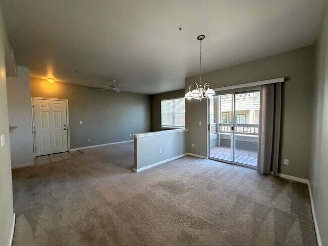 Building Photo - 12918 Ironstone Way