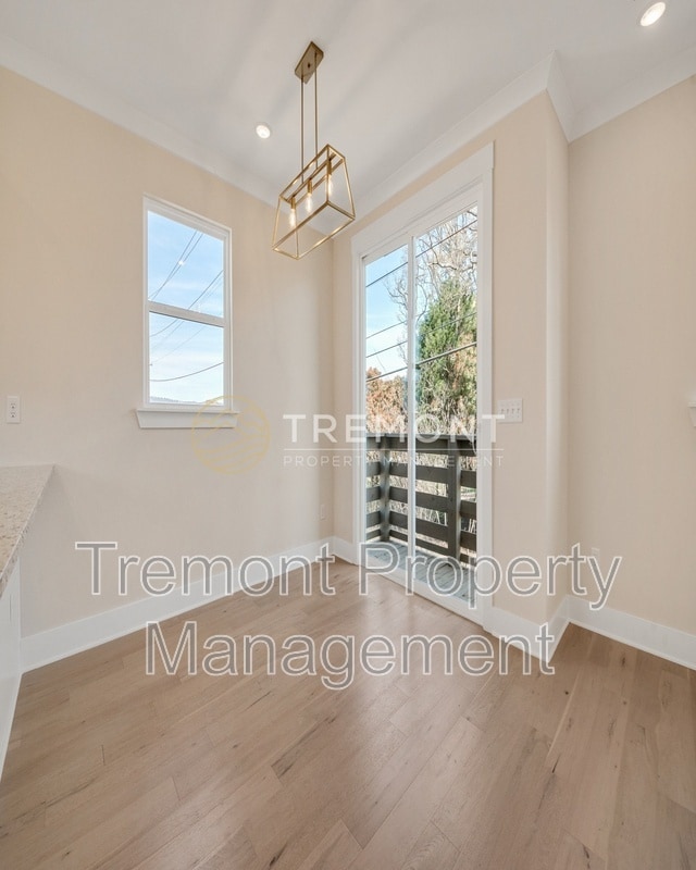 Building Photo - 1228 J Andrews Pl