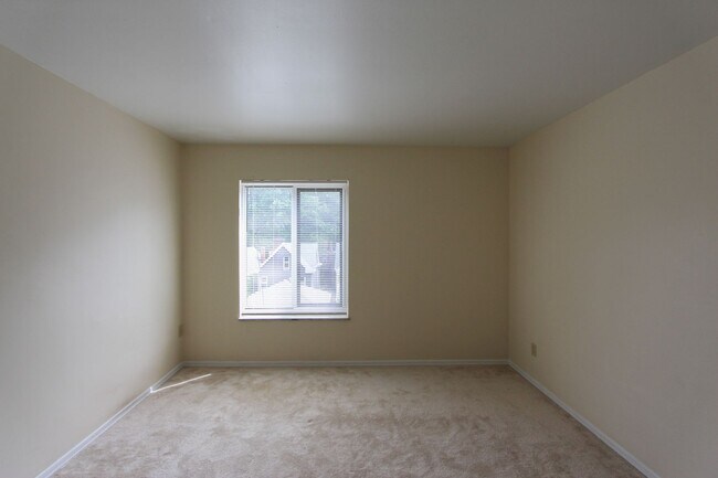 Building Photo - 603 S Trenton Ave