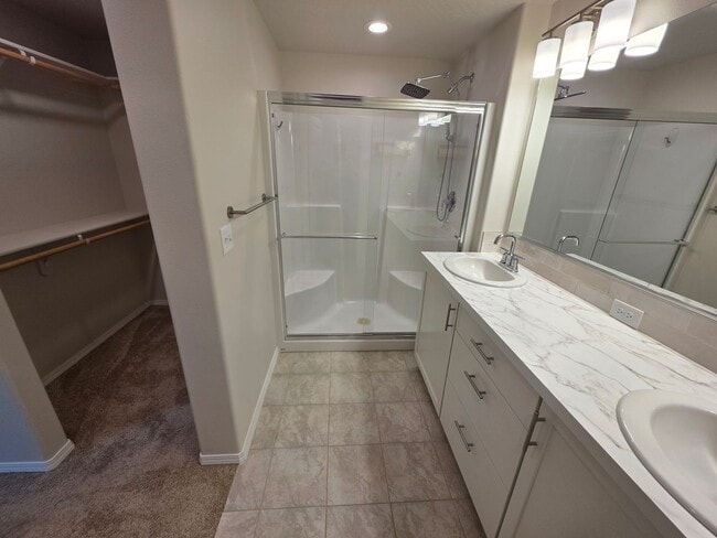 Building Photo - Beautiful home in Airway Heights