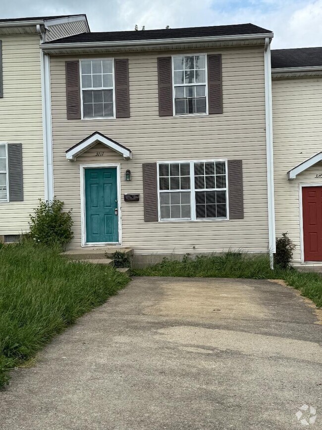 Building Photo - 3717 Trent Cir