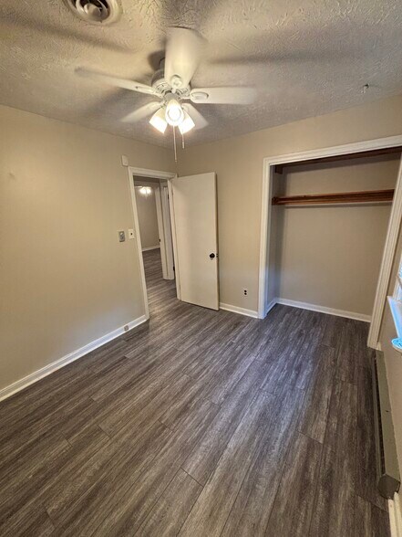 Bedroom #1 - 2925 Stanwix Ln