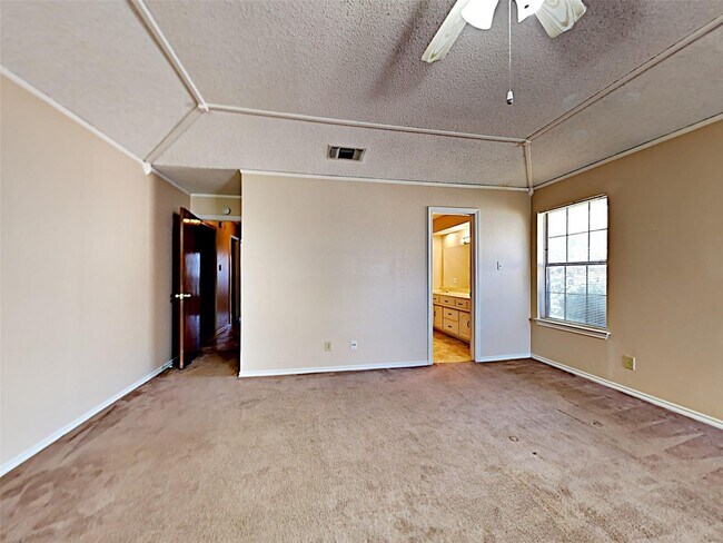 Building Photo - 4724-4726 Berridge Ln, Dallas, TX 75227
