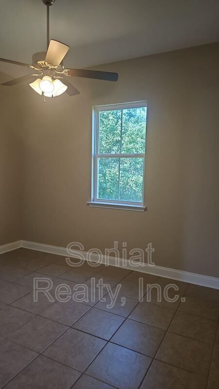Building Photo - 2323 Abundance St