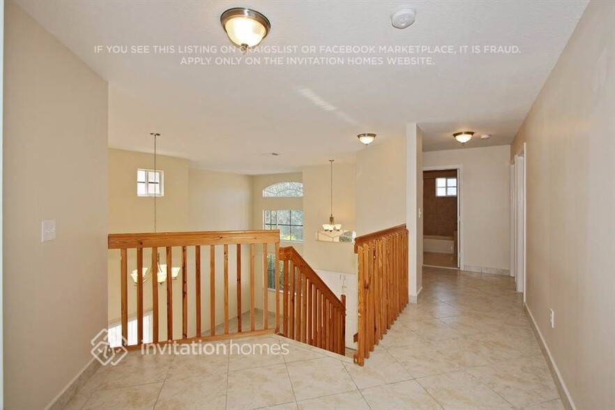 Building Photo - 4061 SW 148th Pl