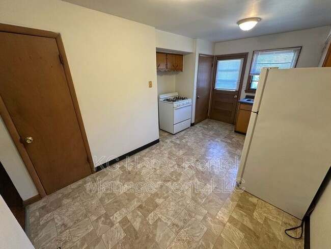 Building Photo - 3015 N 53rd St