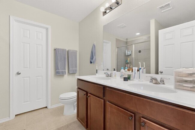 Building Photo - 262 Zuma Dr