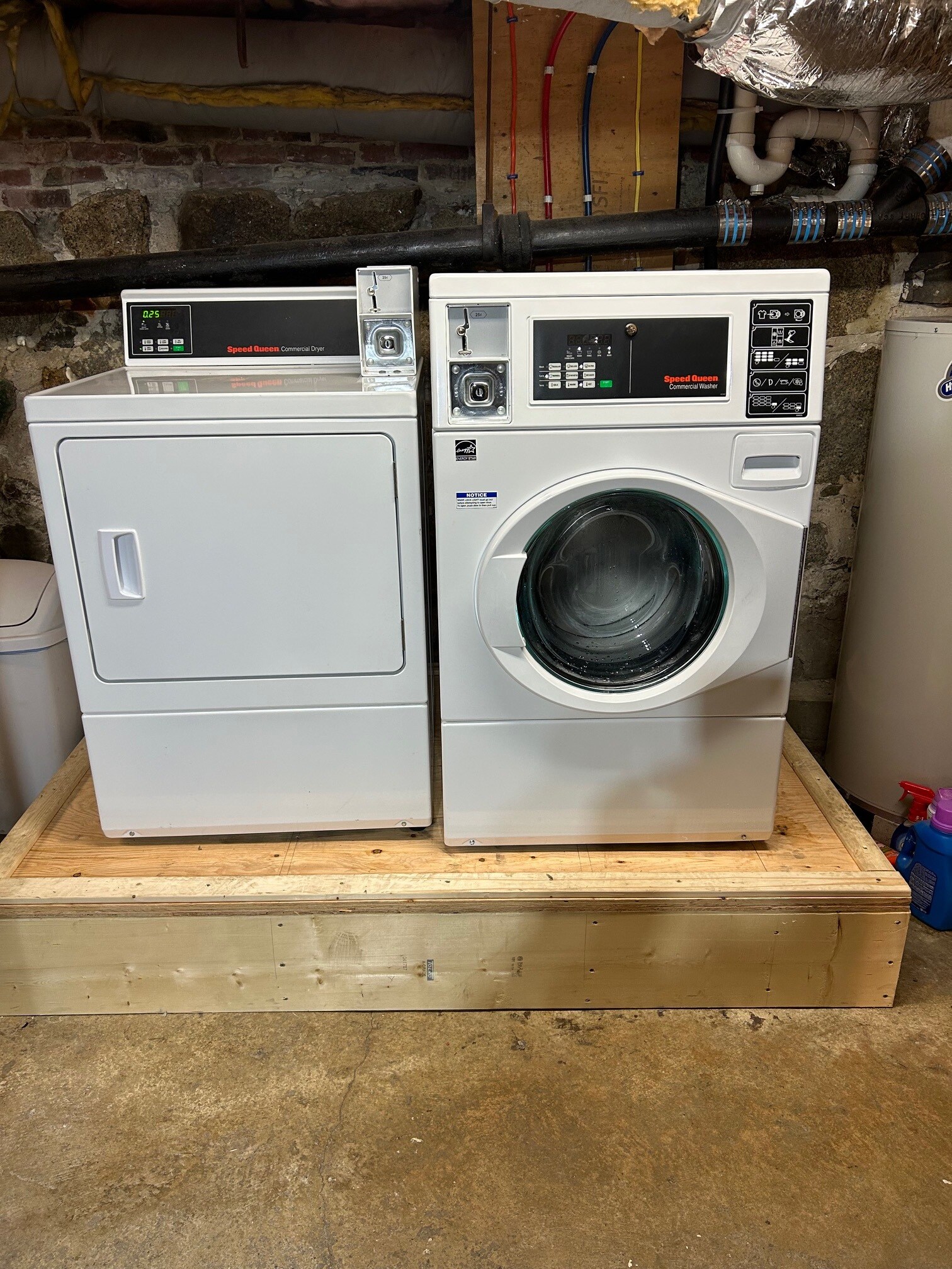 Building Photo - 4 Riggs St