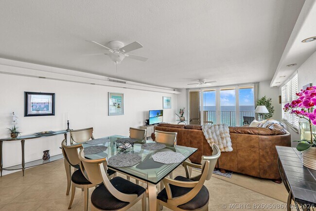 Building Photo - 3000 S Ocean Blvd