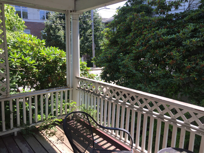 Deck - 515 Heath St