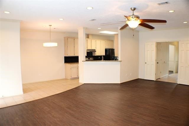 Building Photo - 7745 Pecan Dr