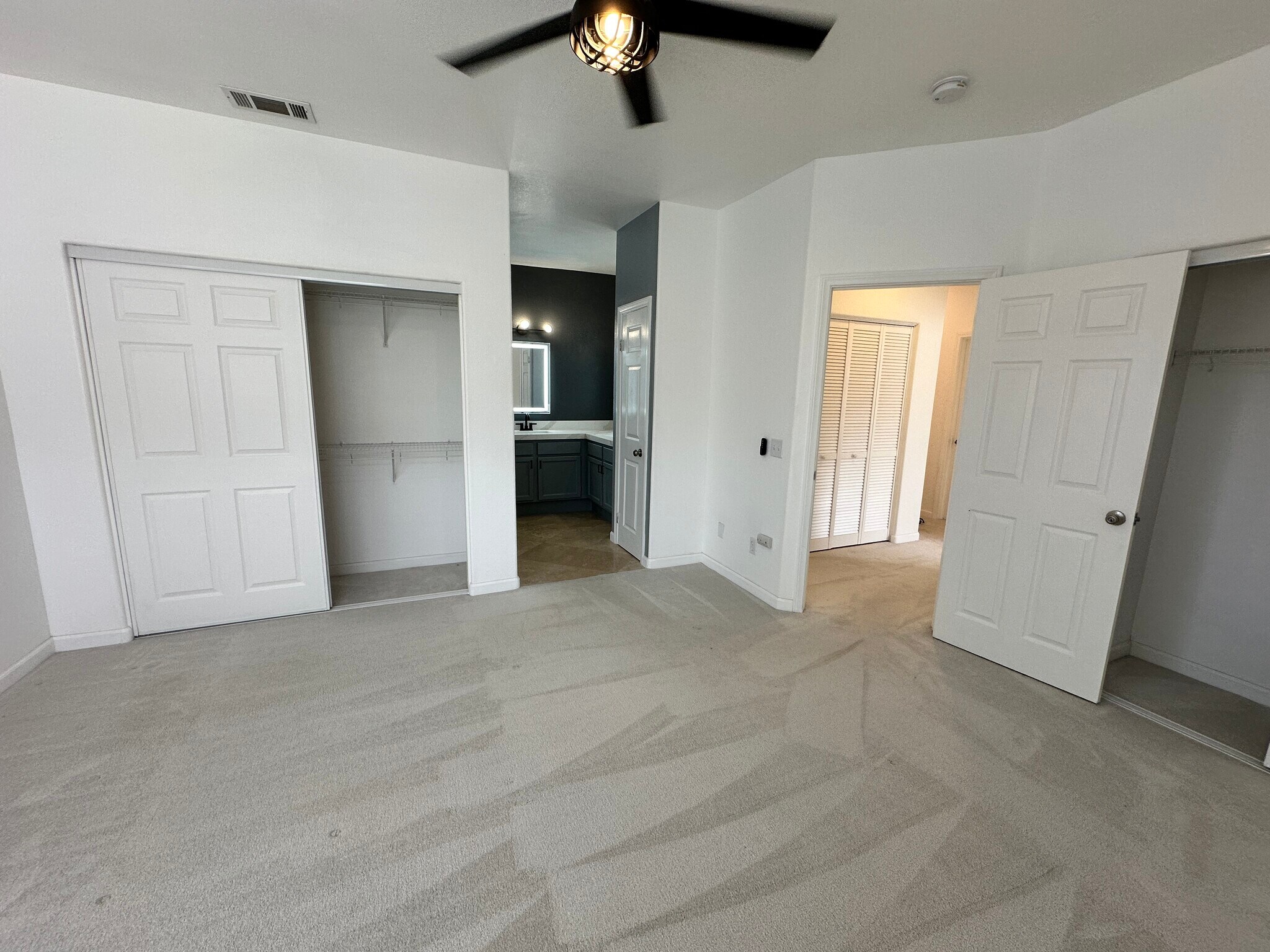 Building Photo - 4046 Craven Rd