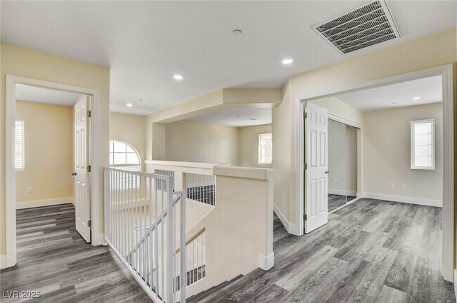 Building Photo - 8824 Cornwall Glen Ave