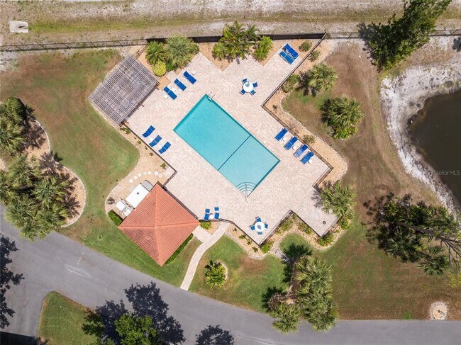 Building Photo - 511 Pine Hollow Cir