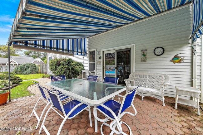 Building Photo - 14 S Rd