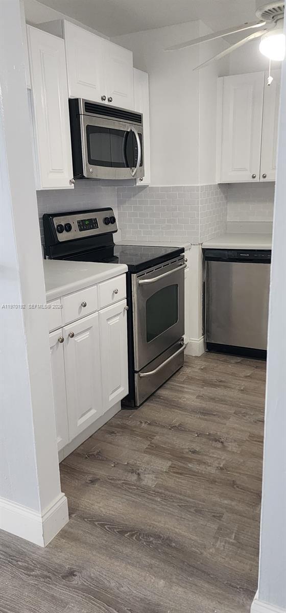 Building Photo - 6503 Winfield Blvd