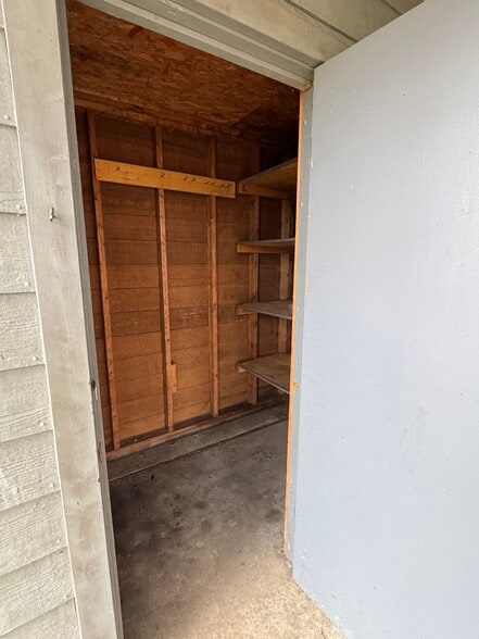 Storage - 9109 Parktop Ln