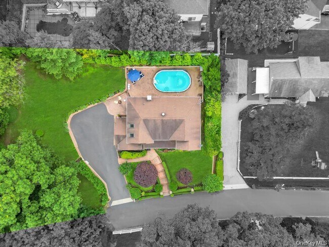 Building Photo - 4 2nd St