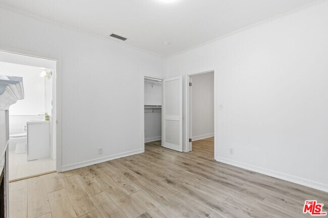 Building Photo - 641 N Martel Ave