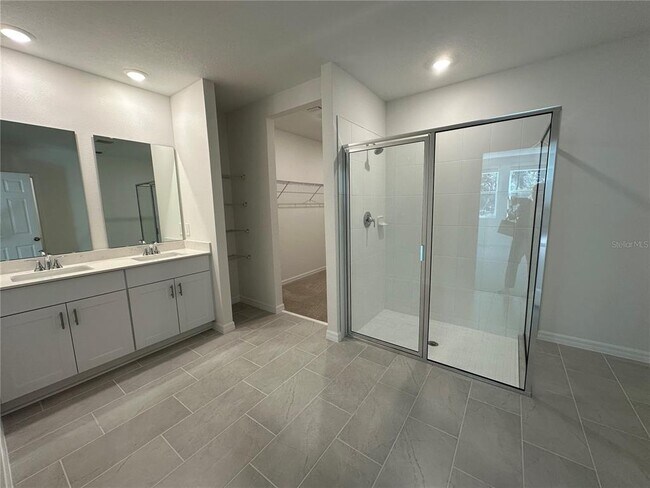 Building Photo - 5140 Springrise Dr