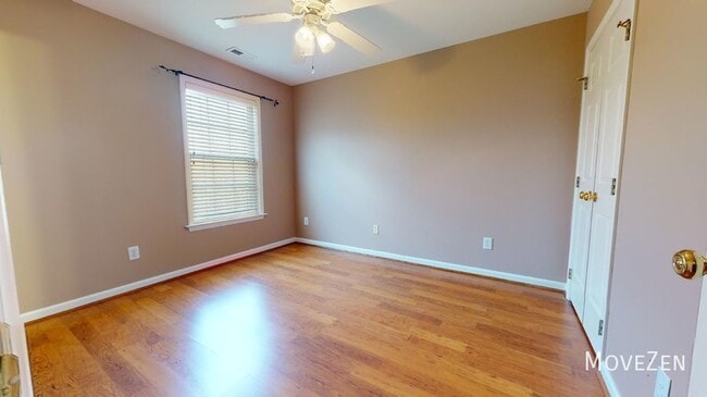 Building Photo - 5268 Eagle Trace Dr