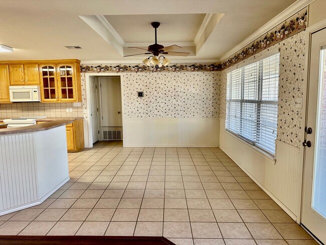 Building Photo - 3bd 2ba House In Robinson, Tx!