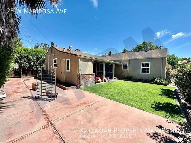 Building Photo - Single-Story 3-Bedroom 2-Bath Home Close t...