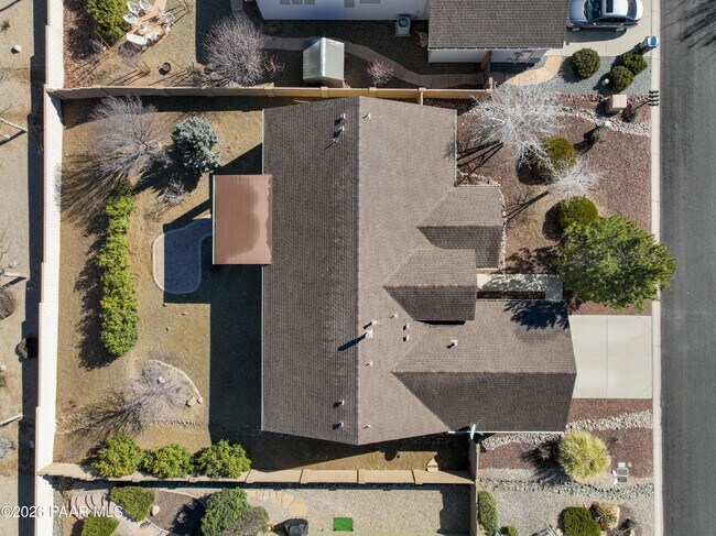 Building Photo - 6496 E Brombil St